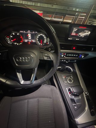 Audi A4 2.0 TDI 150 CV Design edition