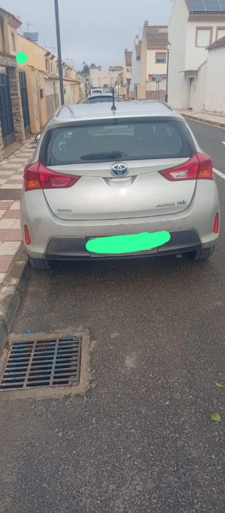 Toyota Auris 2013
