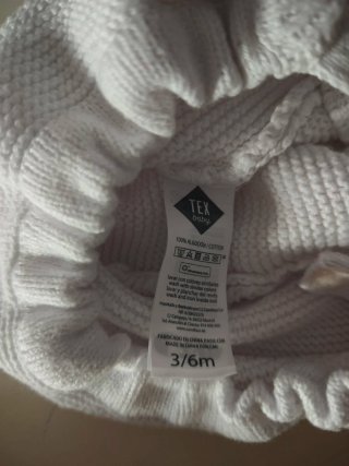 Gorro/capota de bebé de punto blanco 3-6meses