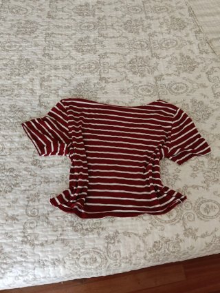 Camiseta Shein rayas granate talla XS