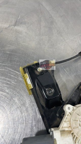 ELEVALUNAS DELANTERO DERECHO Ford Focus Berlina (CB8)(2010->)