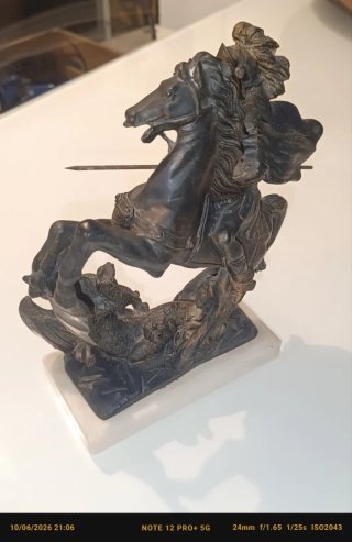 Figura San Jorge Bronce Imitación