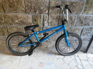 Bicicleta BMX Azul