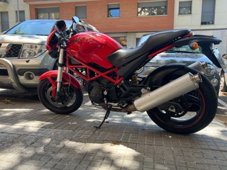 Ducati Monster 695 2007 Limitada A2