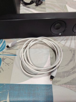 Barra de Sonido LG 300W