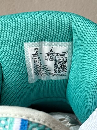 Air Jordan Luka .77 ‘Love Letter’ 44