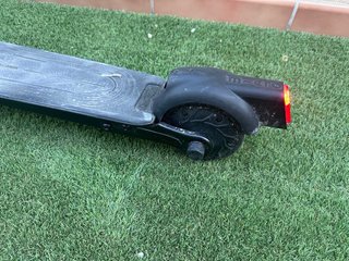 Patinete Eléctrico BMW M-cro
