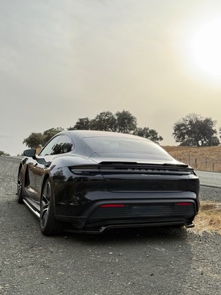 Porsche Taycan 2021