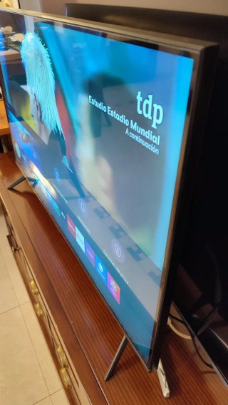 Televisión Samsung 43 4K UHD Smart TV Netflix WiFi