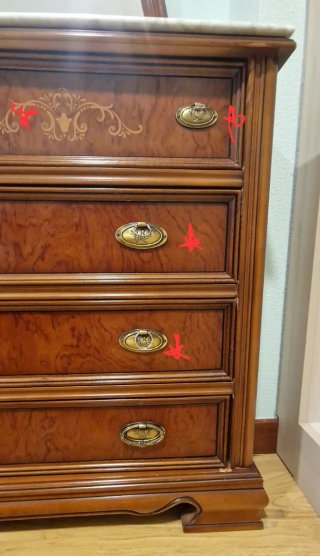 Cómoda antigua madera y mármol