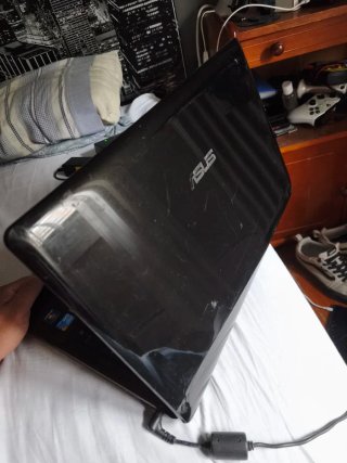 Portátil Asus X52J i7