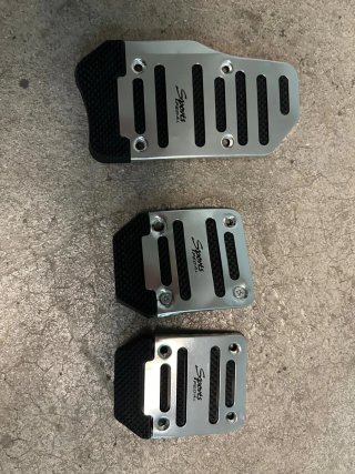 Embellecedores Pedales Coche Deportivos