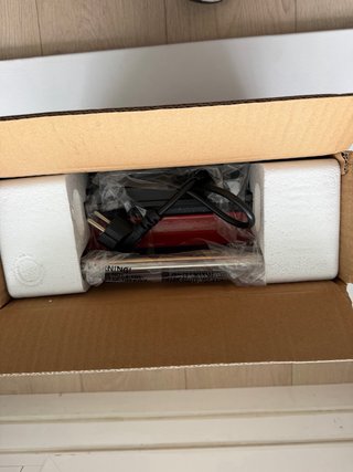 Sandwichera/Grill Aigostar 1000W Nueva a estrenar