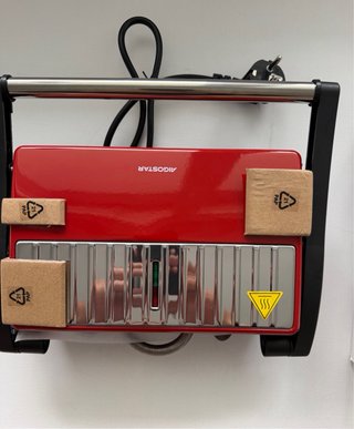 Sandwichera/Grill Aigostar 1000W Nueva a estrenar