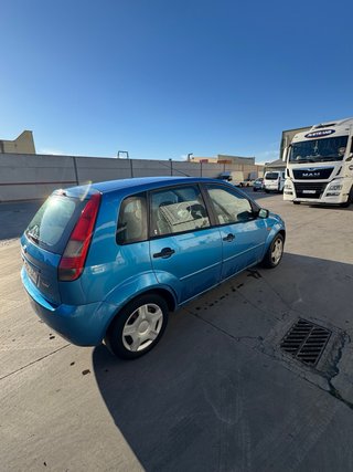 Ford Fiesta 2004