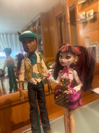 Monster High Draculaura y Clawd Wolf