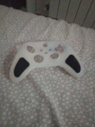 Xbox Series S + 3 Giochi