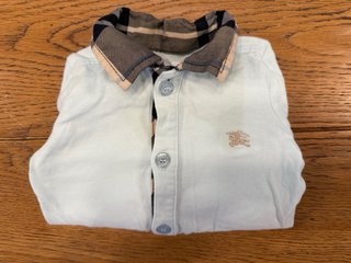 Body Burberry Bebé Celeste - Talla 1 mes