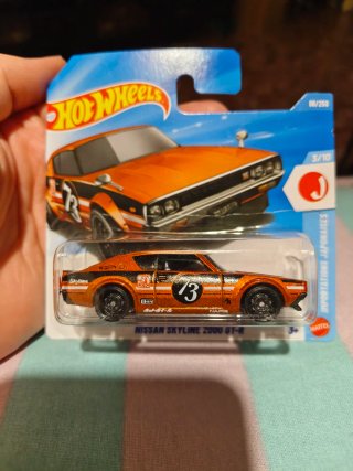 Hot Wheels Nissan Skyline 2000 GT-R