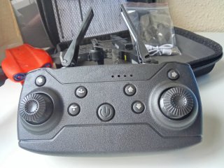 Dron con 3 Baterías
