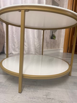 Mesa centro cristal y metal dorado