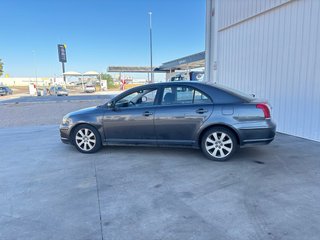 Toyota Avensis 2008