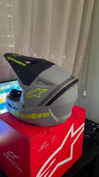 Casco Alpinestars para niño