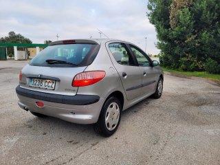 Peugeot 206 2003