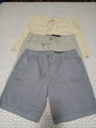 Lote de 3 Bermudas 5 € cada una (Beige,gris,vainil