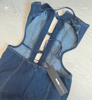 Mono de verano con lazos