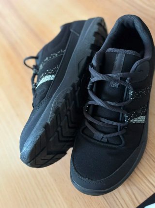 Zapatos de montaña/senderismo negros