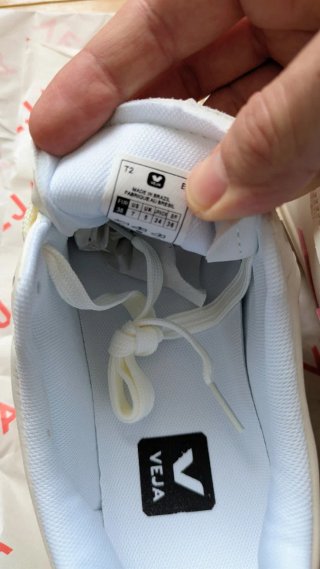 Zapatillas Veja Mujer Blancas y Rosas