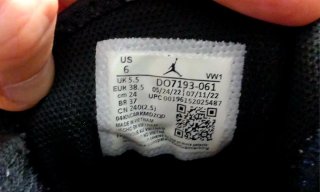 Jordan niño talla 38.5