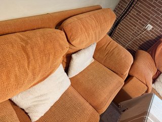 Juego de sofás naranja de tela