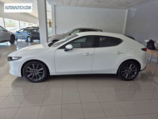 Mazda 3 2.5 e-skyactiv-g centre-line aut. 103kw