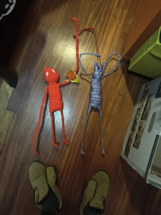 Muñecos de lana hechos a mano