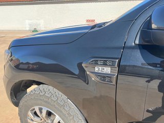 Ford Ranger manual 200cv