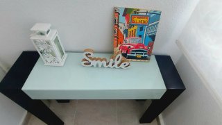 Mueble de entrada bengué/cristal y espejo plateado