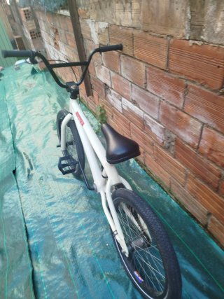 Bmx blanca buen estado