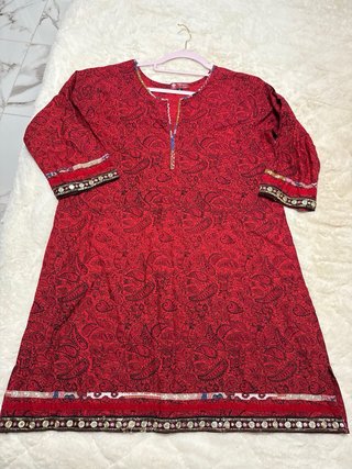 Túnica Kurti Estampada Roja