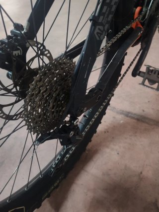 Bicicleta Eléctrica Haibike Sduro AllMtn 8.0