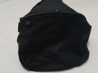 Mochila deportiva negra