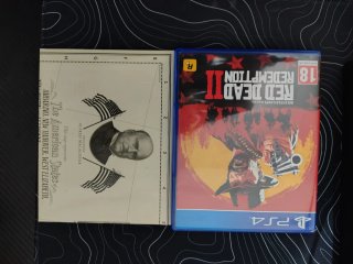 PS4 Slim 500GB + Controller + HDD esterno + RDR2