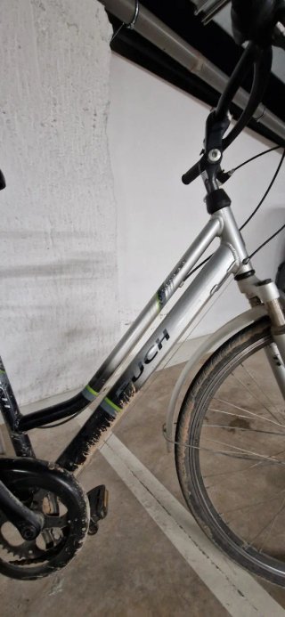 Bicicleta FUCH plateada