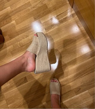Cuñas de esparto beige