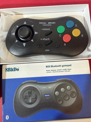 Mandos 8BitDo SNK Neo Geo + M30 Bluetooth