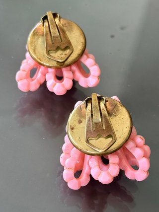 Orecchini clip vintage rosa grappolo