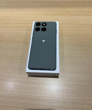 Motorola Edge 60 Pro 12GB + 512GB