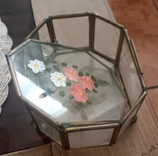 Caja octogonal de baratijas vintage cristal latón