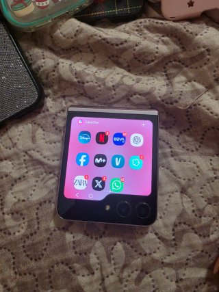 Samsung Galaxy Z Flip 5